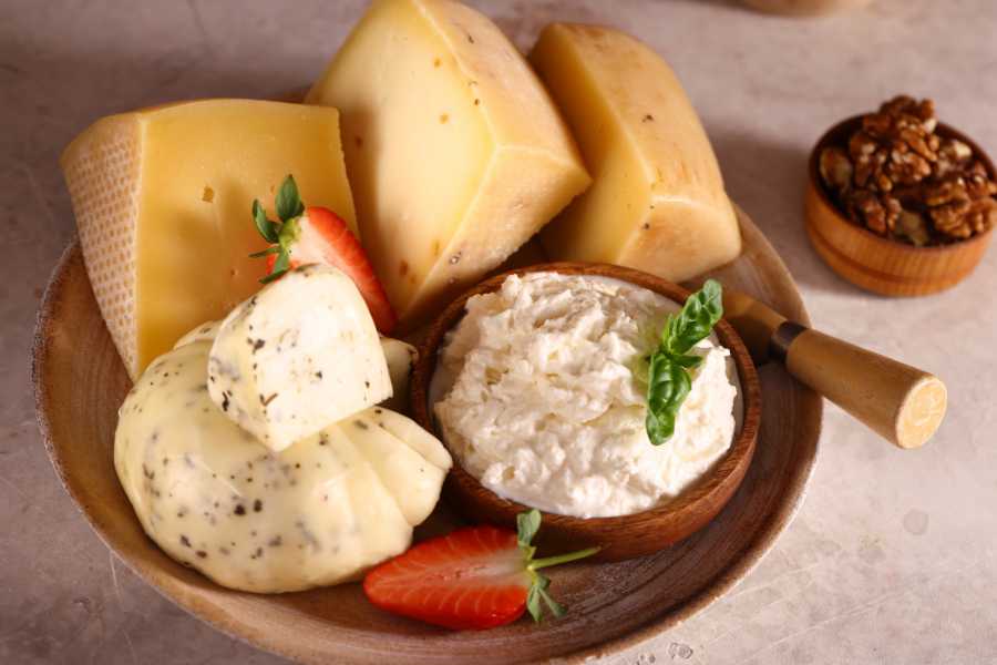 Healthiest Cheeses