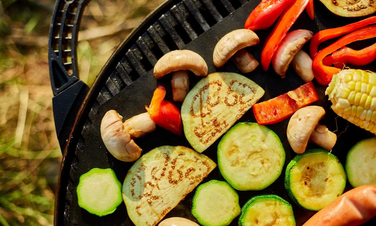 how to host a vegan bbq